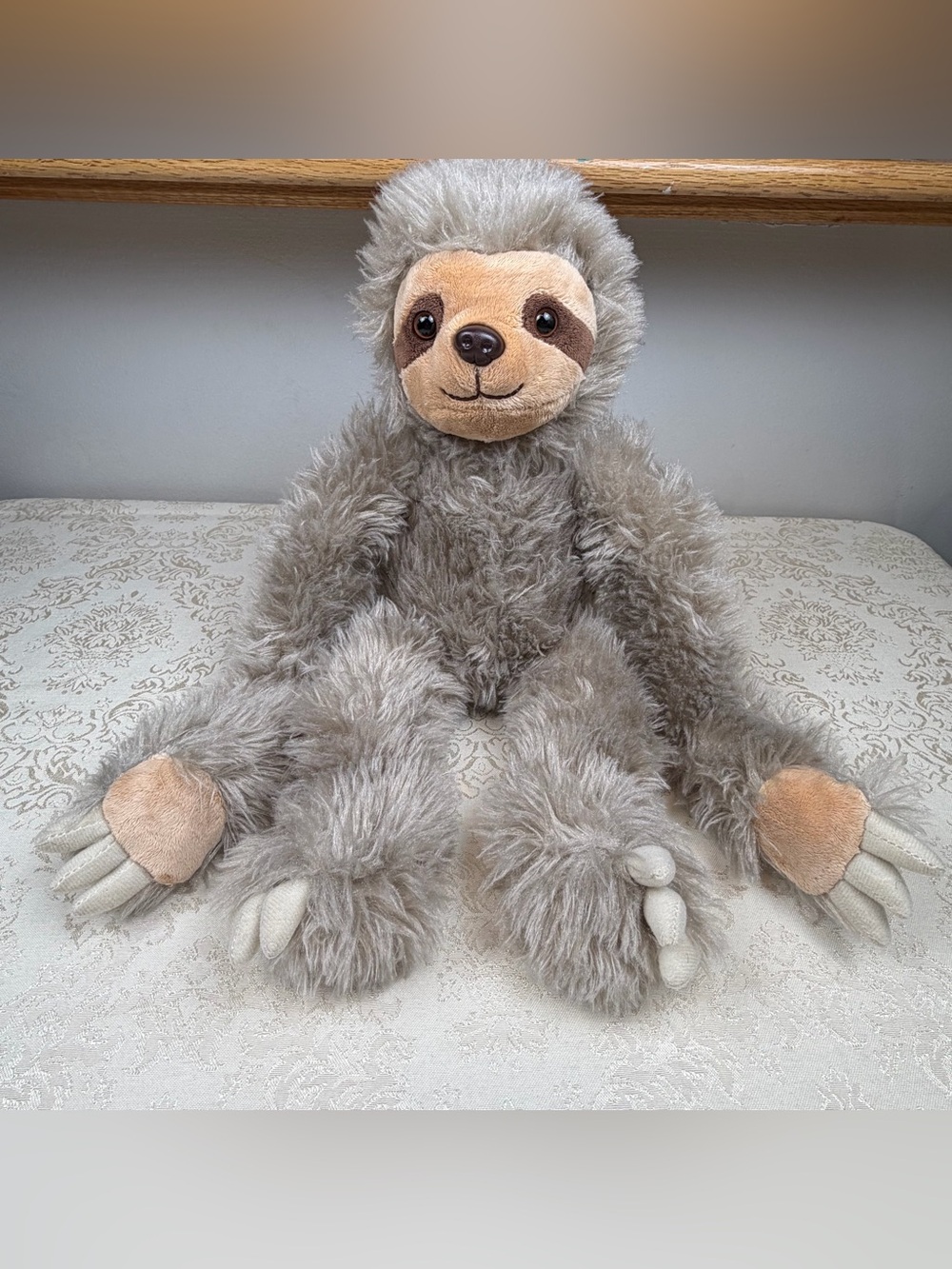 Teddy Mountain Gray Sloth Plush Toy - Soft Huggable Stuffed Animal